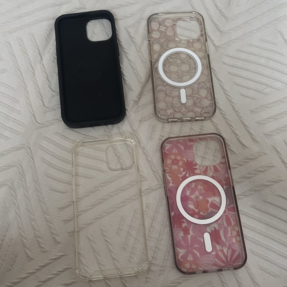 iPhone 15 cases bundle - Picture 2 of 13